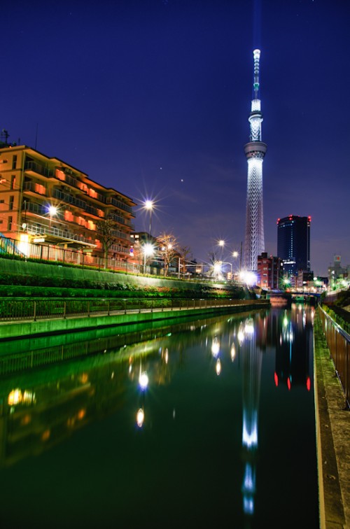 Tokyo Sky Tree by Christopher Sinclair. 